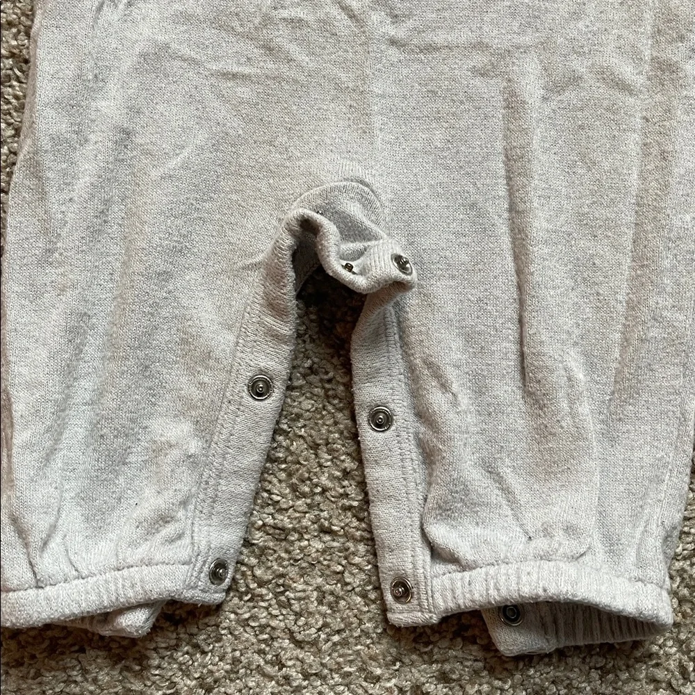 Baby GAP 0-3 Newborn Baby bundle - Beanie and Striped and Gray One Pieces